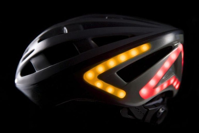 casque vélo clignotant